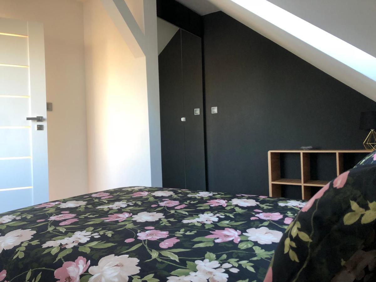 Apartment Aleksandra We Wielu Z Widokiem Na Jezioro