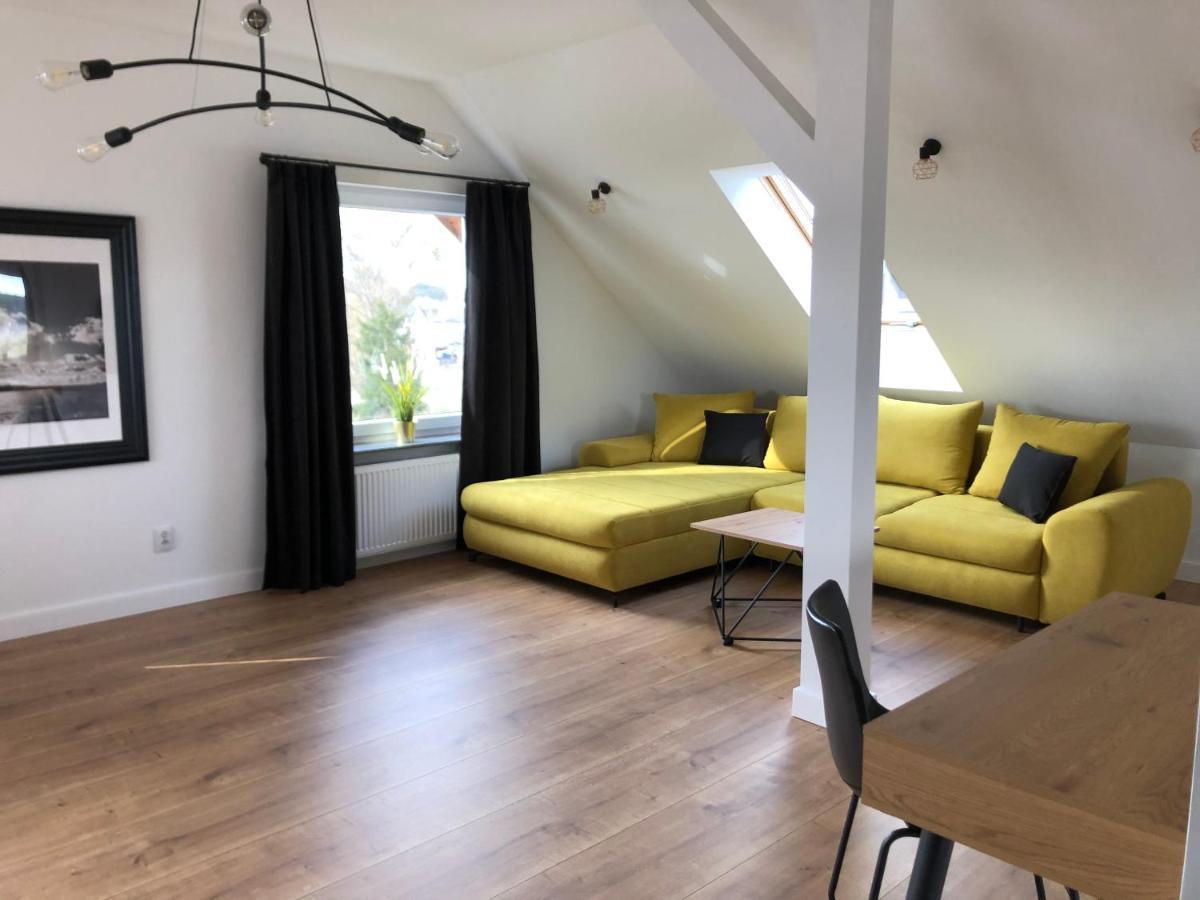 Aleksandra We Wielu Z Widokiem Na Jezioro Apartamento Wiele